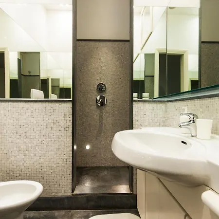 Apartment Youhosty - Pisani Small 13 *